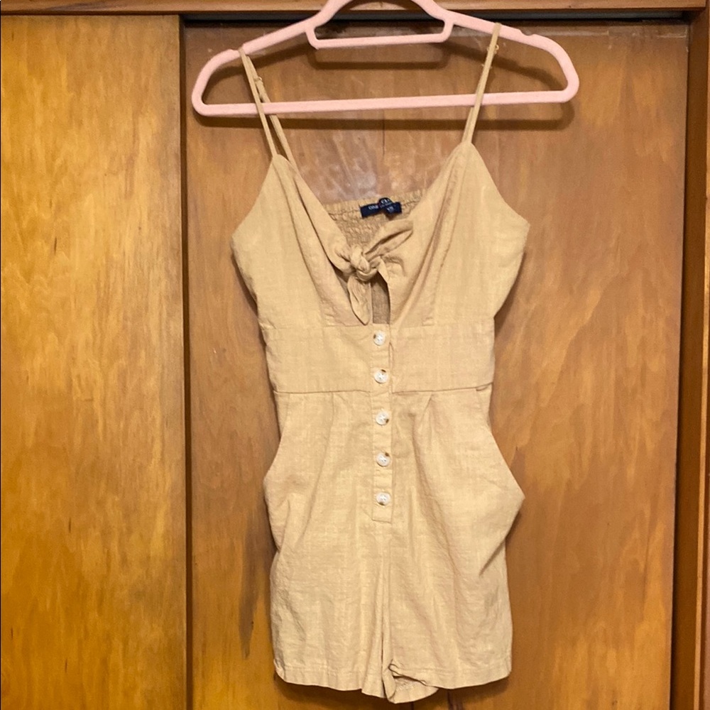 One Heart Clothing Tan Linen Romper Bow Front Pockets Spaghetti Straps - XS